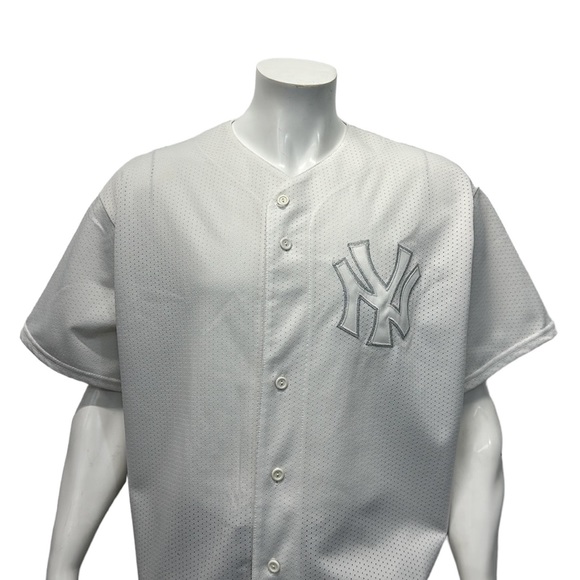 Majestic Authentic New York Yankees Blank White Silver Jersey Made in USA 2X XXL - Picture 6 of 11